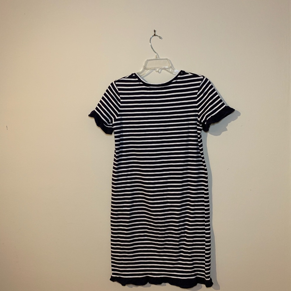 Biden black and white dress size L